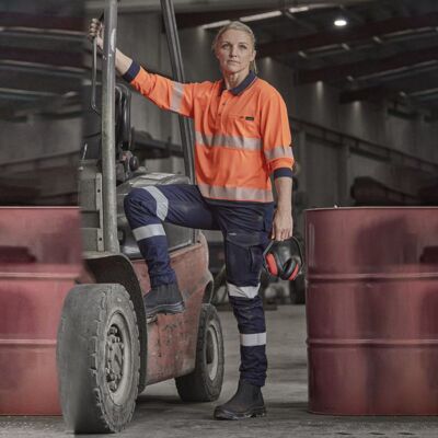 Womens Essential Stretch Taped Cargo Pant - Cuffed Thumbnail